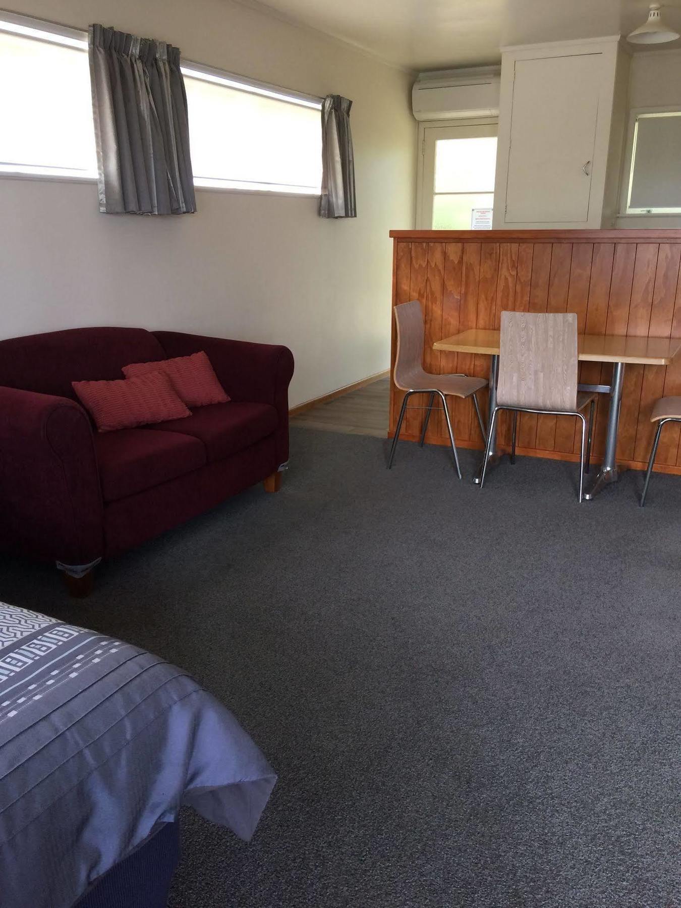 Colonial Motel Papakura Exteriör bild